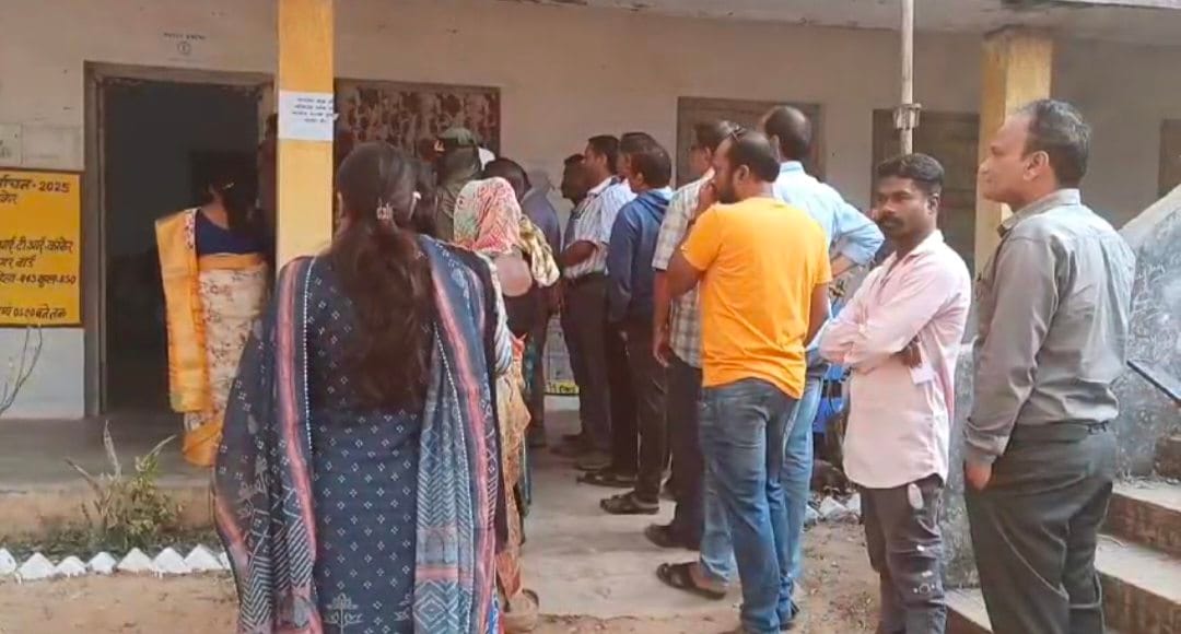 समय समाप्त, क्या कांग्रेस के गढ़ को भेद पाएगी भाजपा, कांकेर में कांटे की टक्कर, 