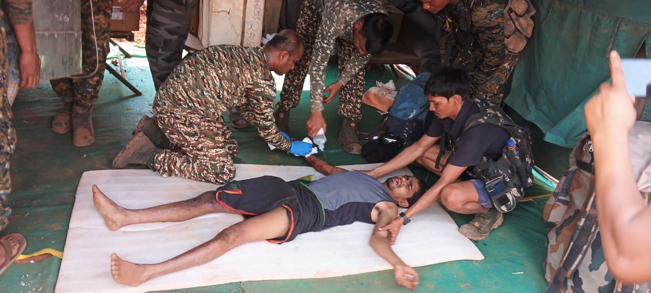 IED की चपेट में आया बस्तर फाइटर का जवान, नारायणपुर में इलाज जारी 