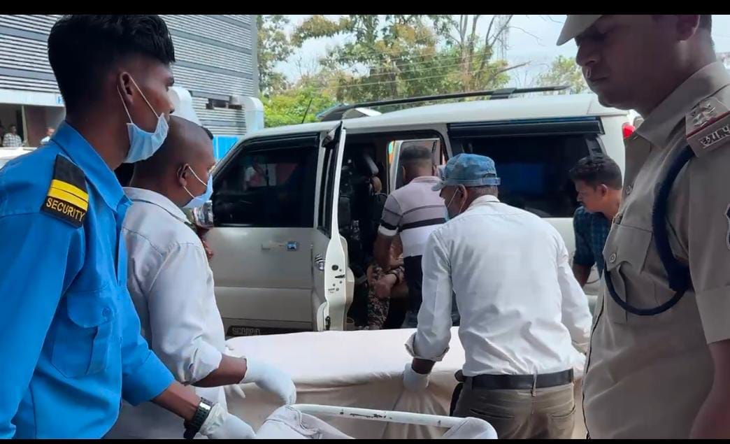 दंतेवाड़ा में नक्सलियों की प्लांट आईईडी ब्लास्ट, CRPF के निरीक्षक और जवान घायल