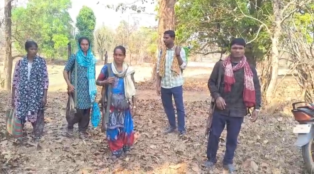 आरकेबी डिवीजन खत्म, अंतिम बचे 5 नक्सलियों ने किया आत्म समर्पण,